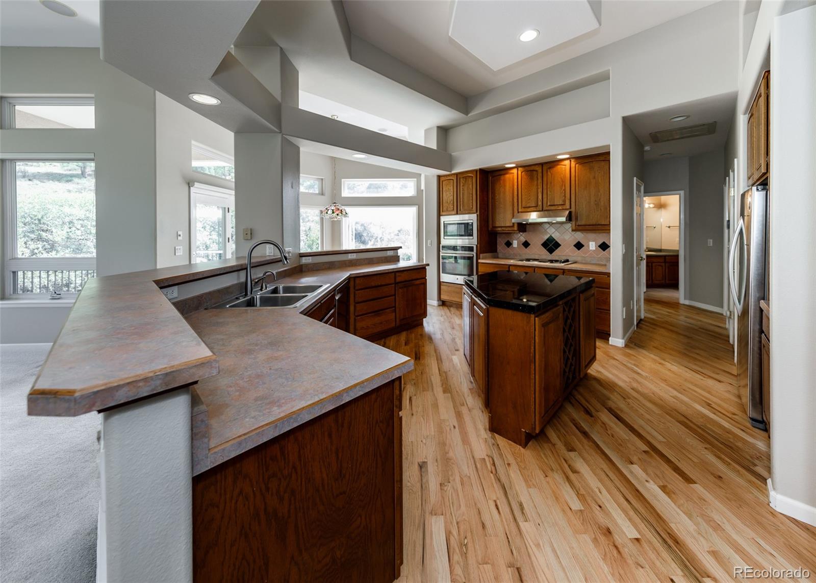MLS Image #15 for 2370  pinhigh court,colorado springs, Colorado
