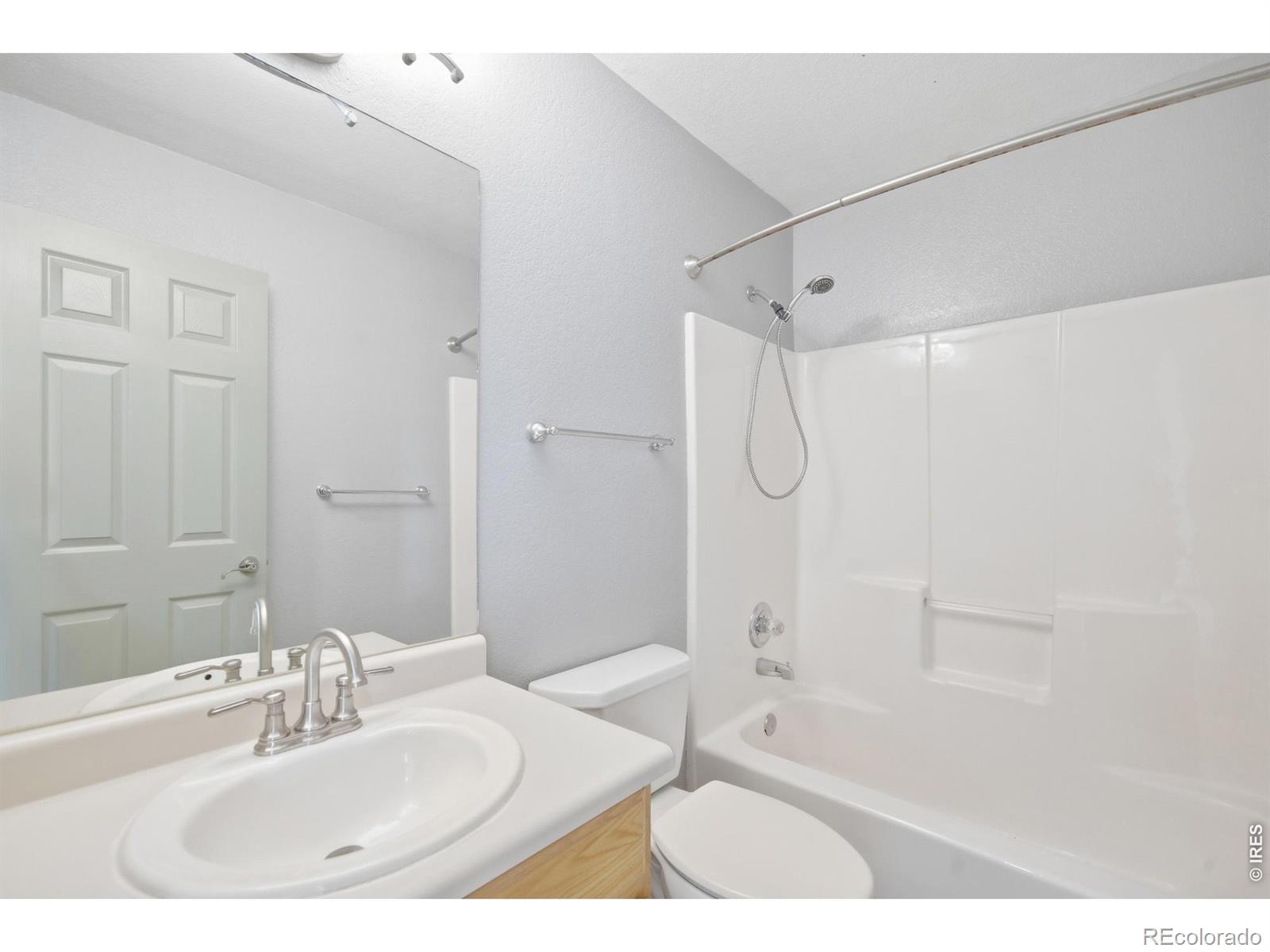 MLS Image #13 for 426  lilac avenue,eaton, Colorado