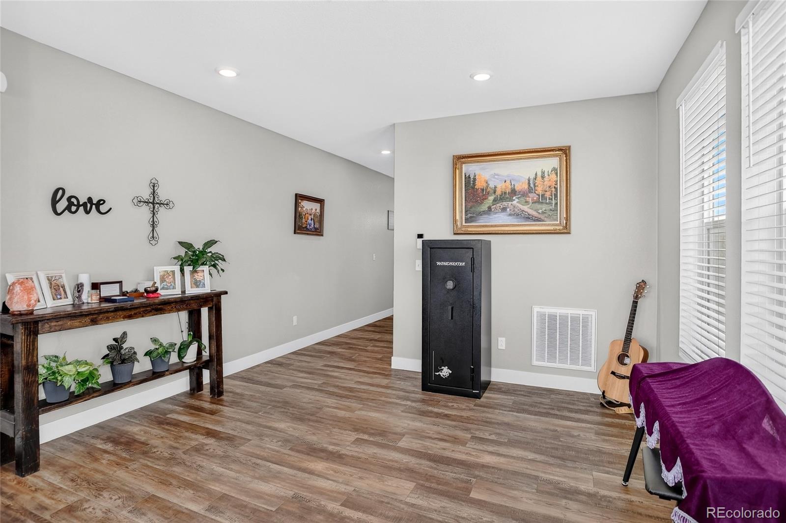 MLS Image #18 for 27531 e 7th drive,aurora, Colorado