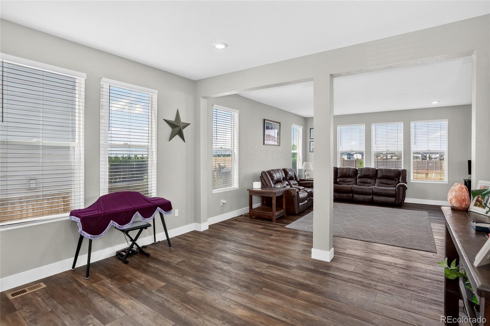 MLS Image #20 for 27531 e 7th drive,aurora, Colorado