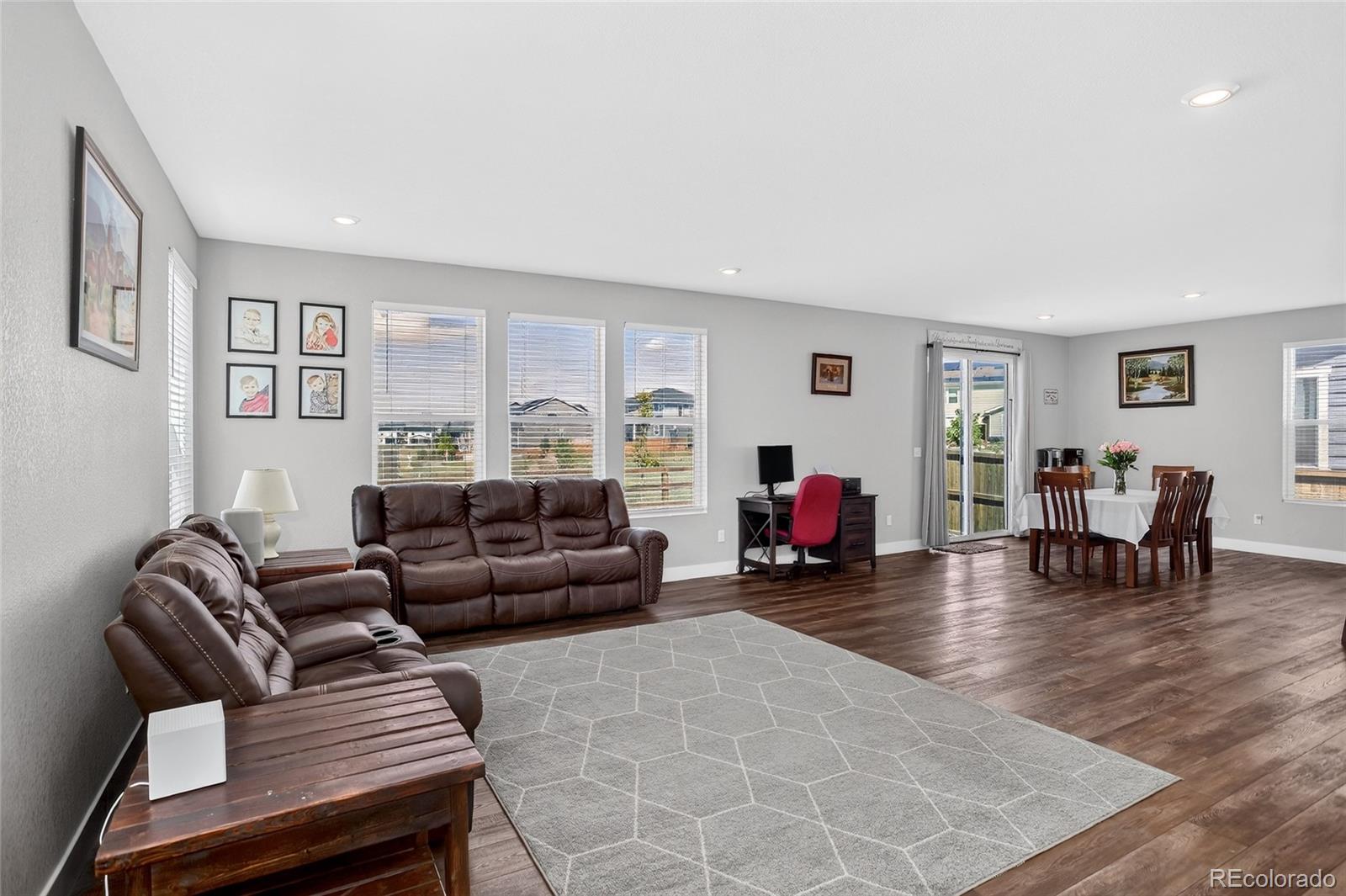 MLS Image #8 for 27531 e 7th drive,aurora, Colorado