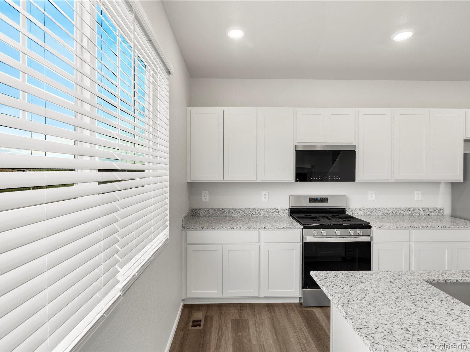 MLS Image #7 for 17426 e 89th avenue,commerce city, Colorado