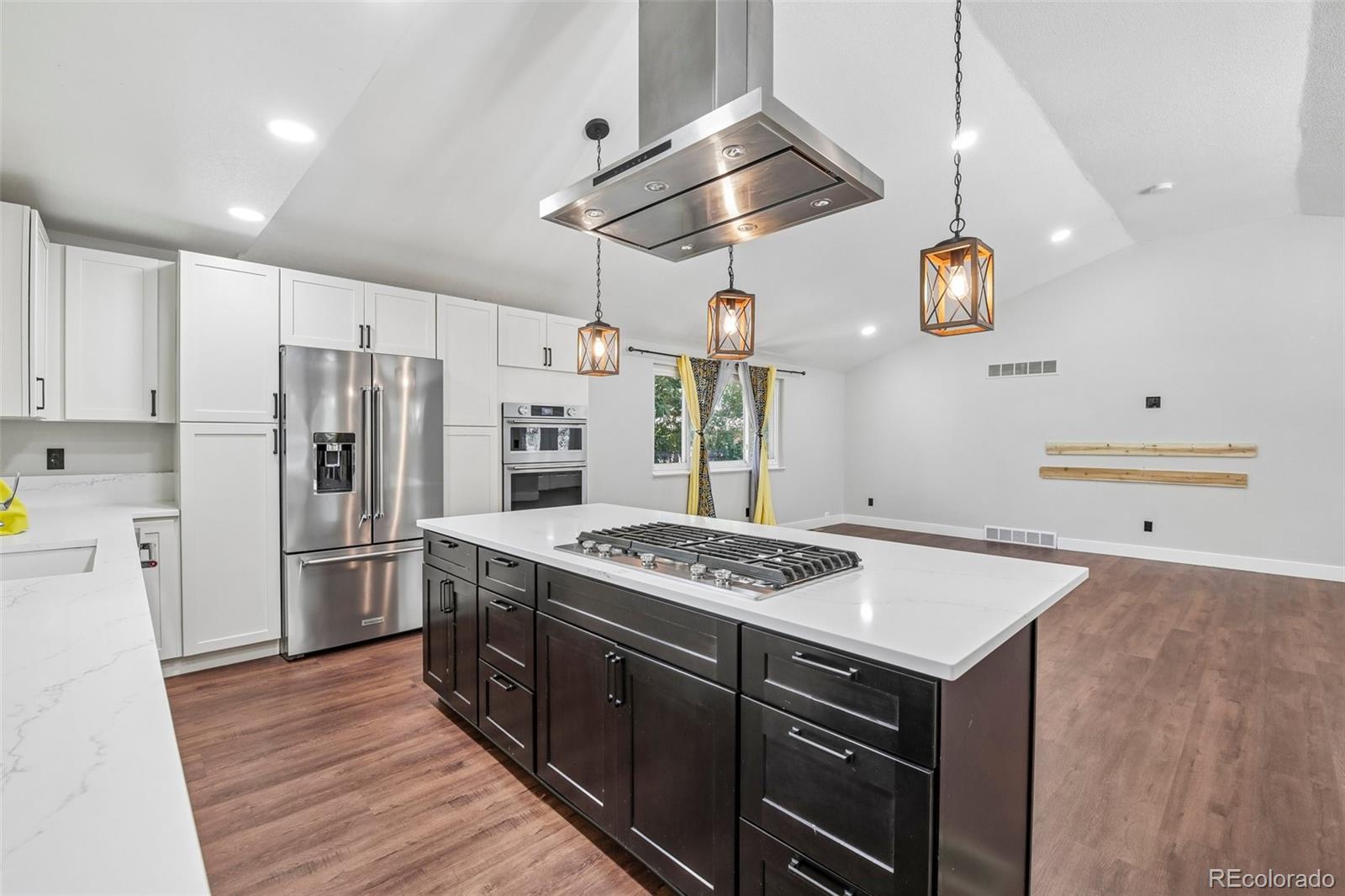 MLS Image #12 for 10051 e walsh place,denver, Colorado