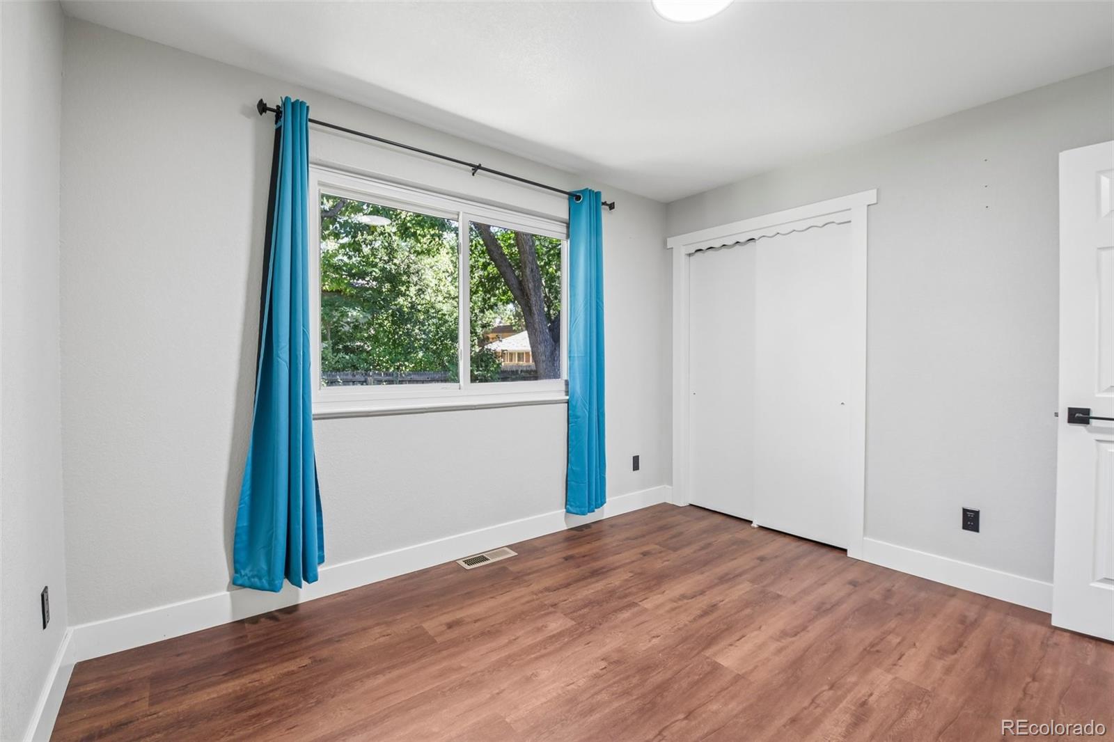 MLS Image #26 for 10051 e walsh place,denver, Colorado