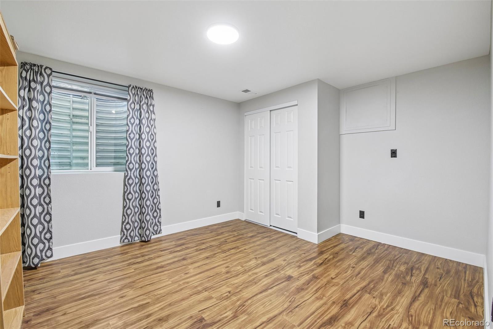 MLS Image #33 for 10051 e walsh place,denver, Colorado