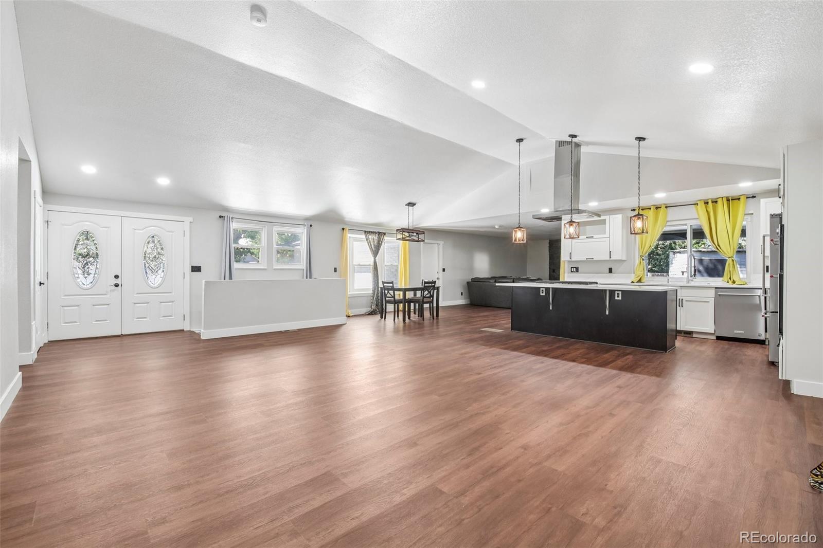 MLS Image #4 for 10051 e walsh place,denver, Colorado