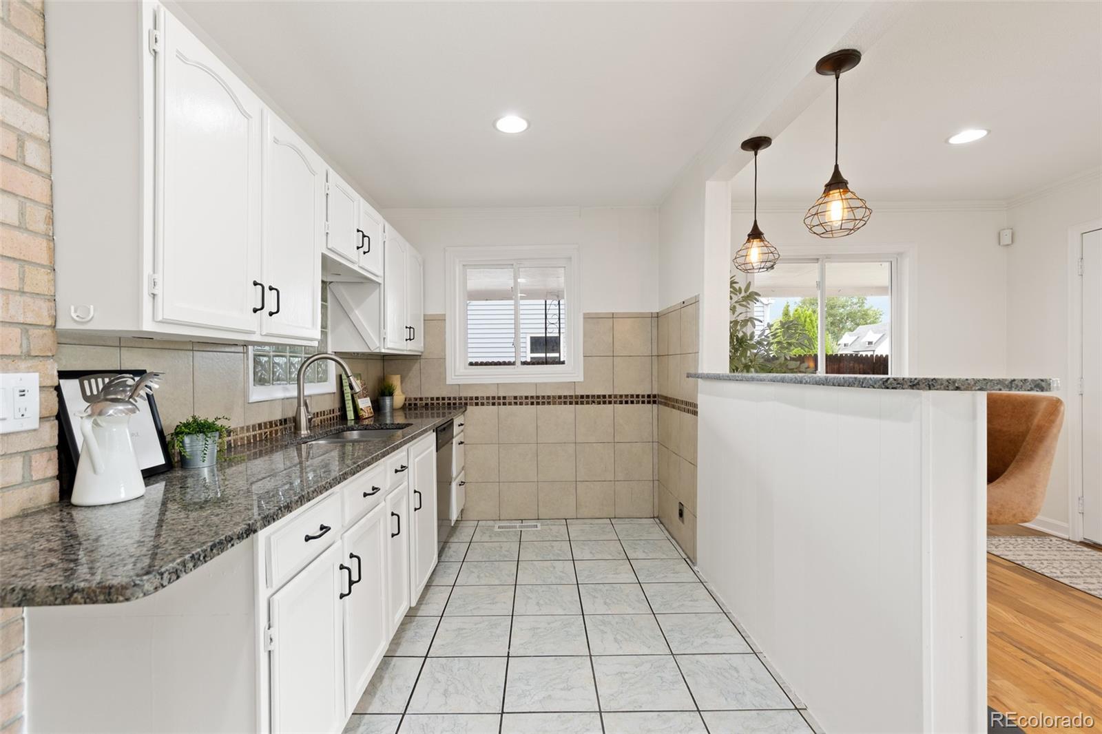MLS Image #12 for 4870  raritan street,denver, Colorado