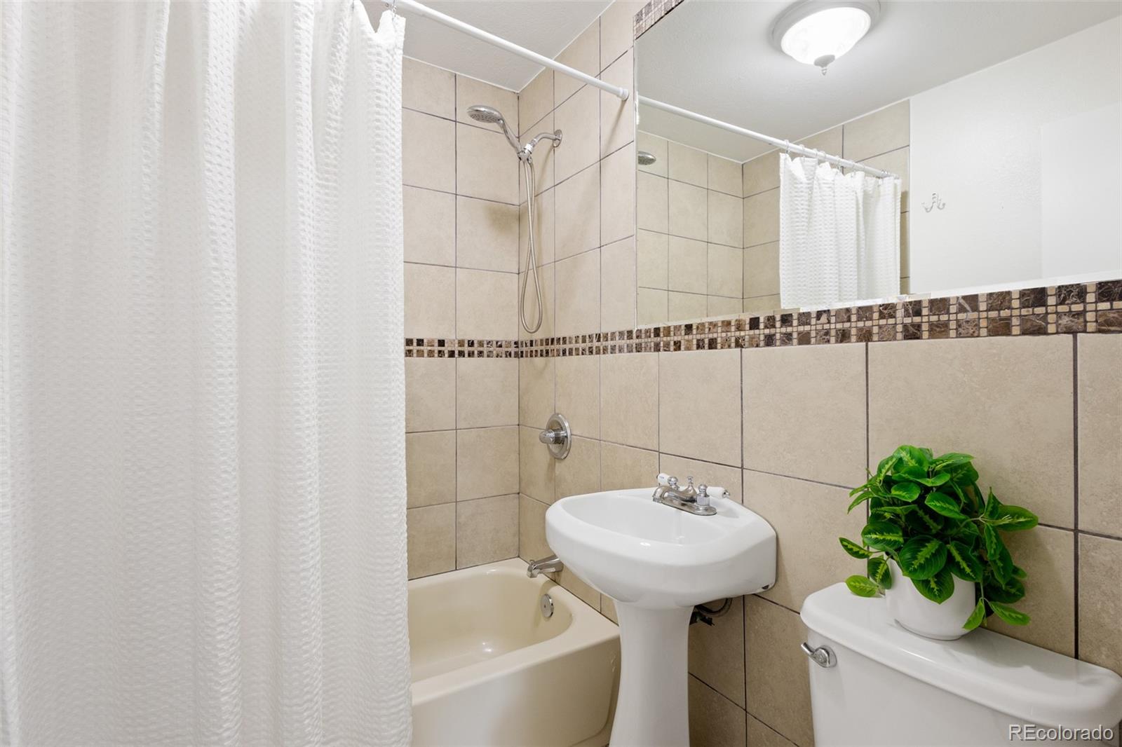 MLS Image #29 for 4870  raritan street,denver, Colorado