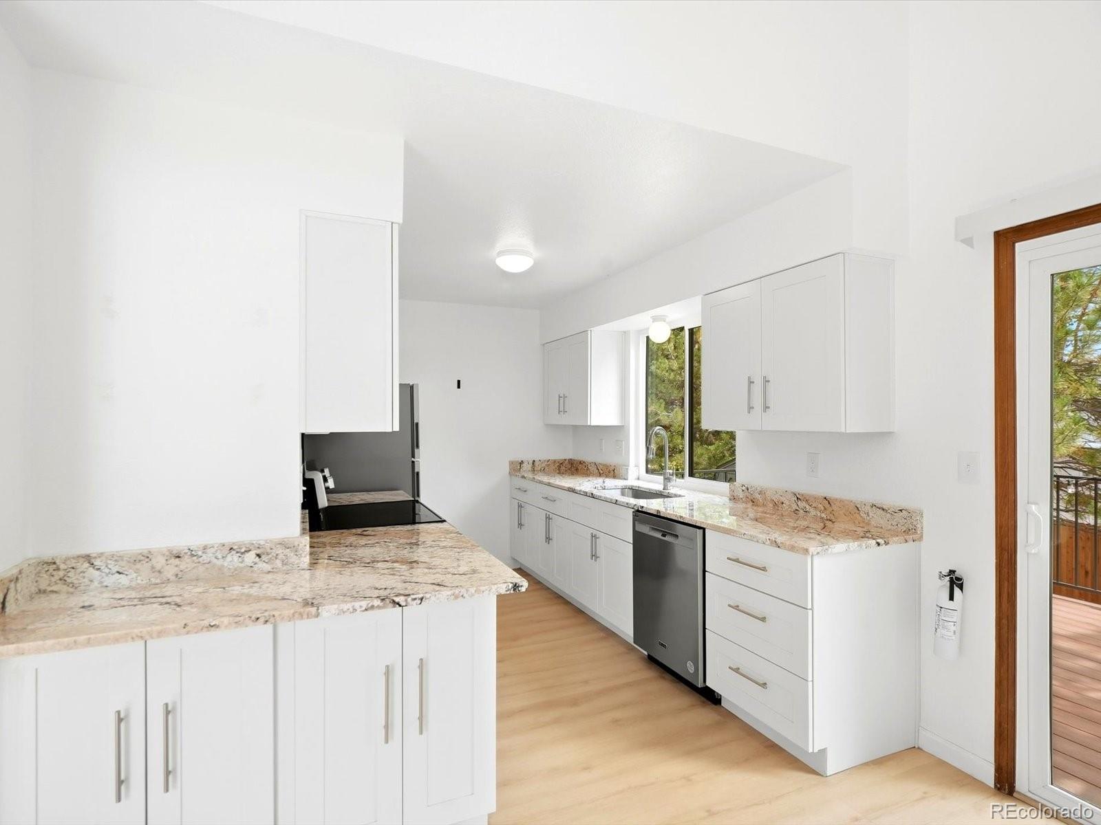 MLS Image #14 for 2060  yarrow street,lakewood, Colorado