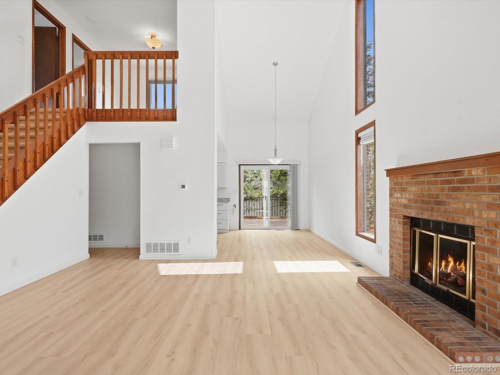 MLS Image #7 for 2060  yarrow street,lakewood, Colorado