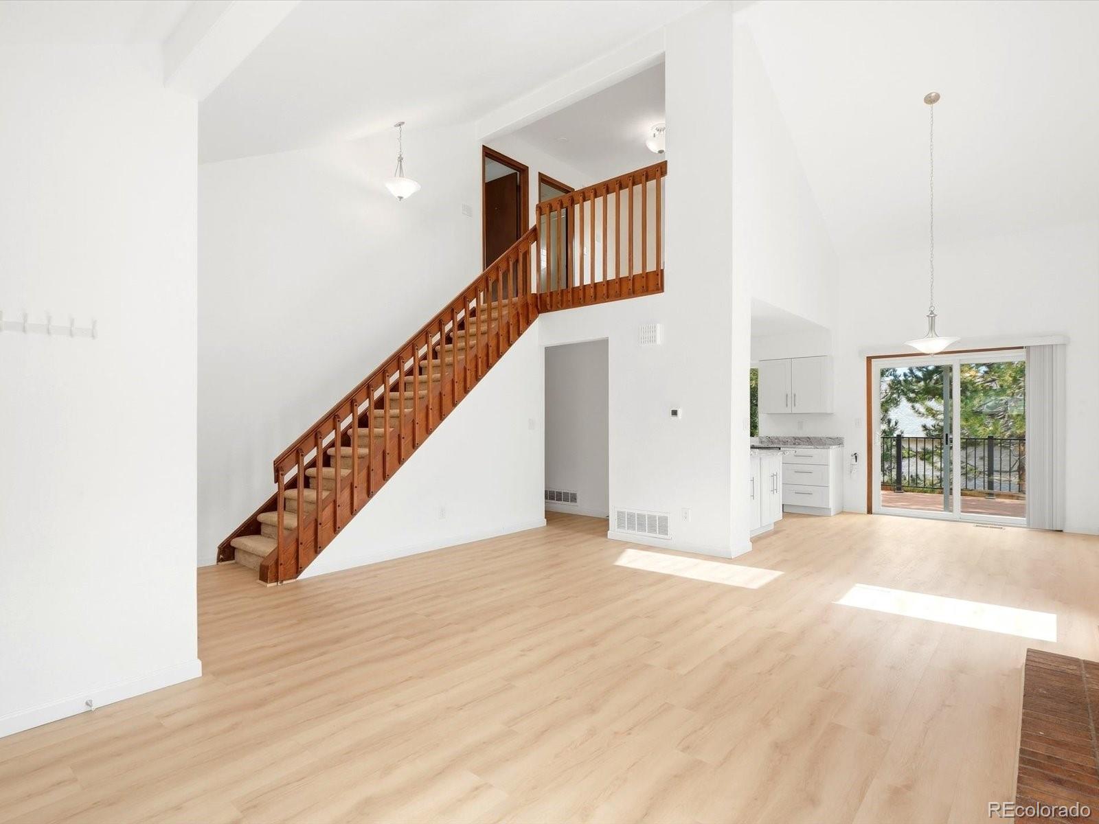 MLS Image #9 for 2060  yarrow street,lakewood, Colorado