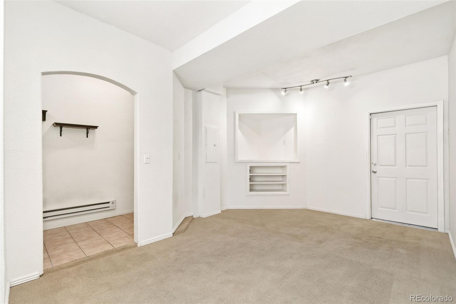 MLS Image #4 for 7872 w 55th avenue,arvada, Colorado