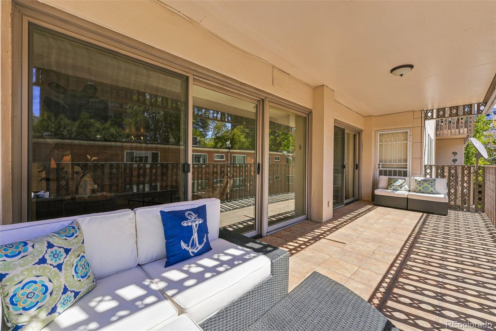 MLS Image #13 for 1223  race street,denver, Colorado