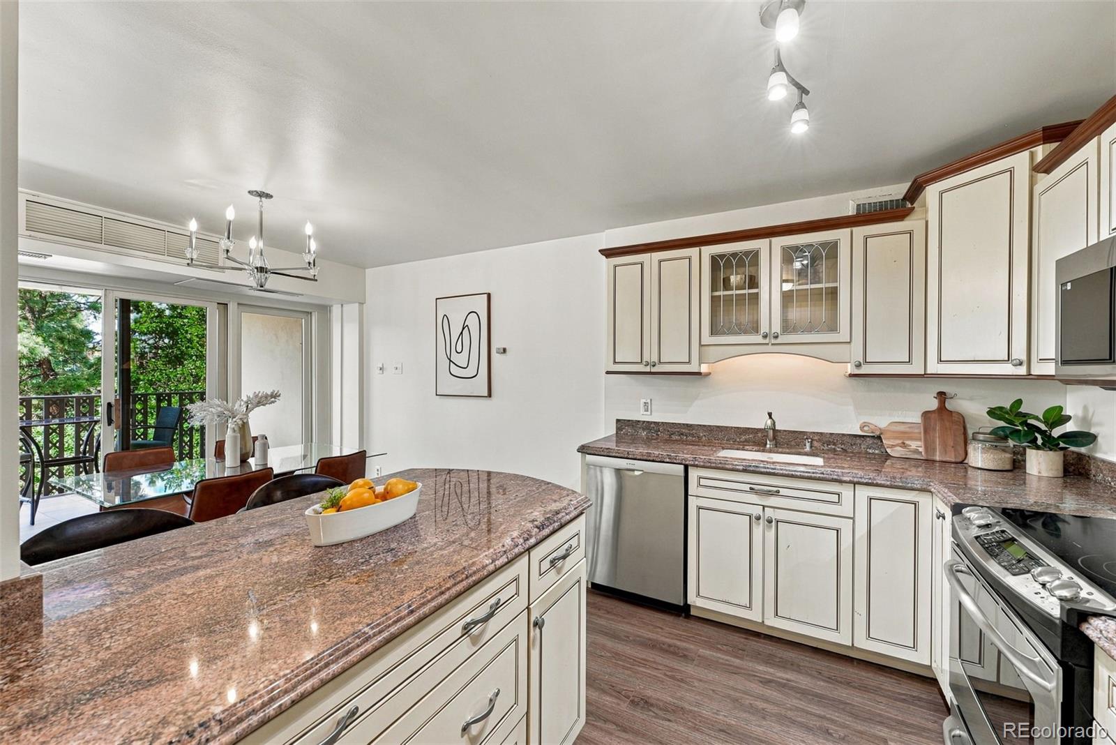 MLS Image #28 for 1223  race street,denver, Colorado