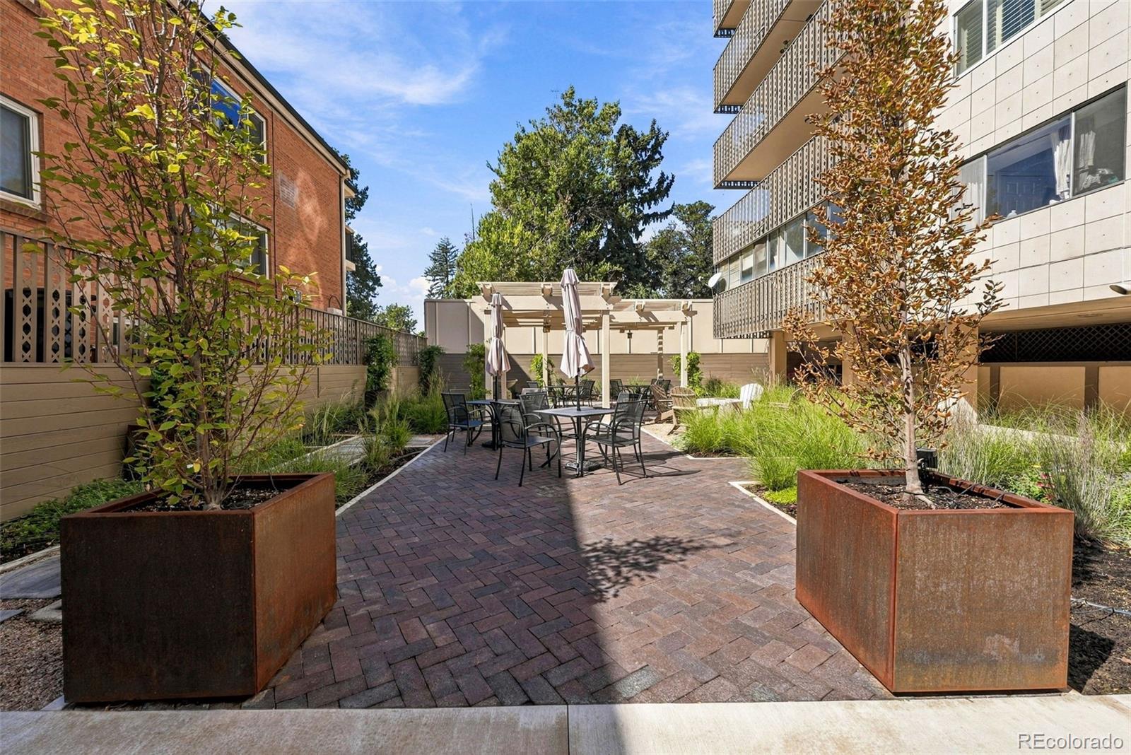 MLS Image #45 for 1223  race street,denver, Colorado