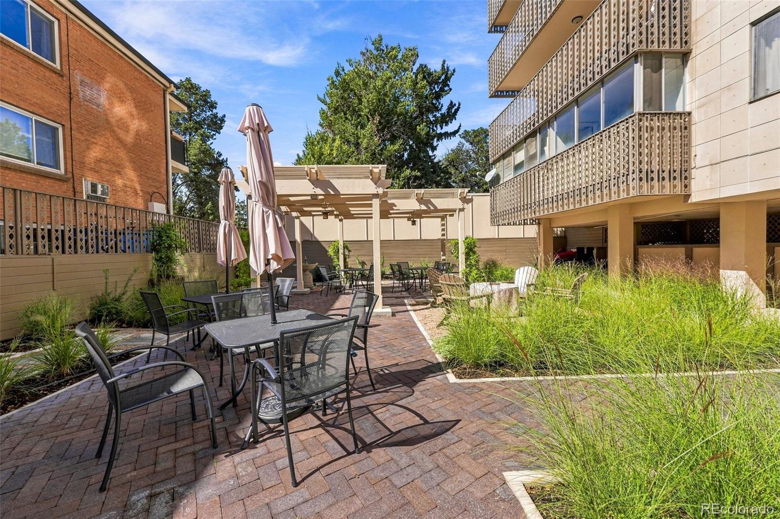 MLS Image #47 for 1223  race street,denver, Colorado