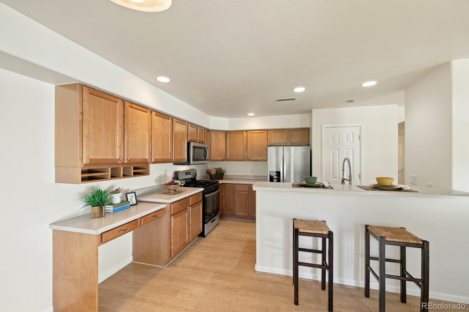 MLS Image #10 for 122 w cathedral court,new castle, Colorado