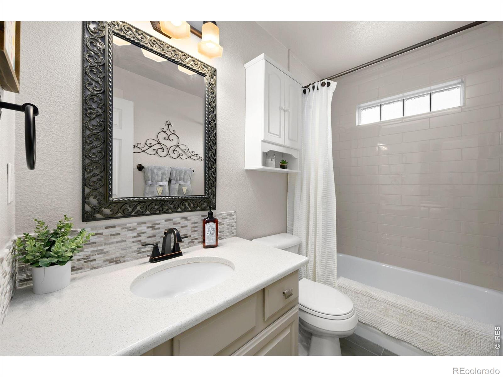 MLS Image #10 for 6306  oakwood court,loveland, Colorado