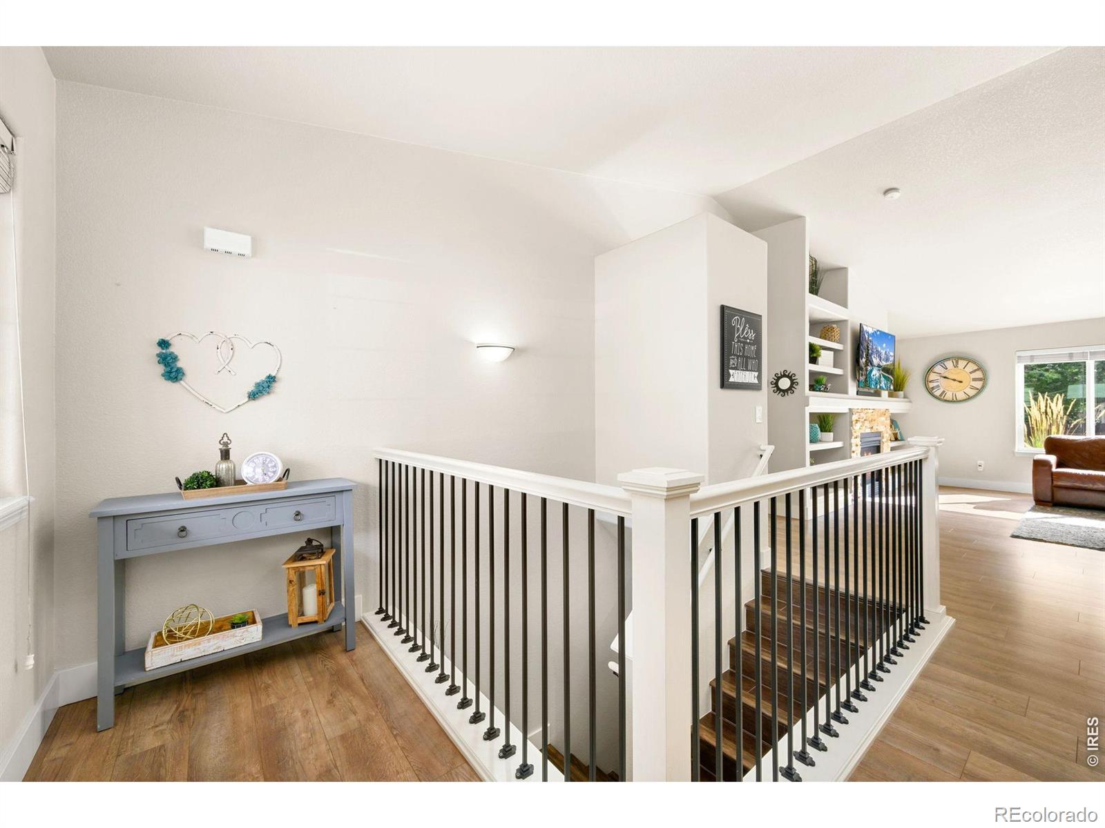 MLS Image #3 for 6306  oakwood court,loveland, Colorado