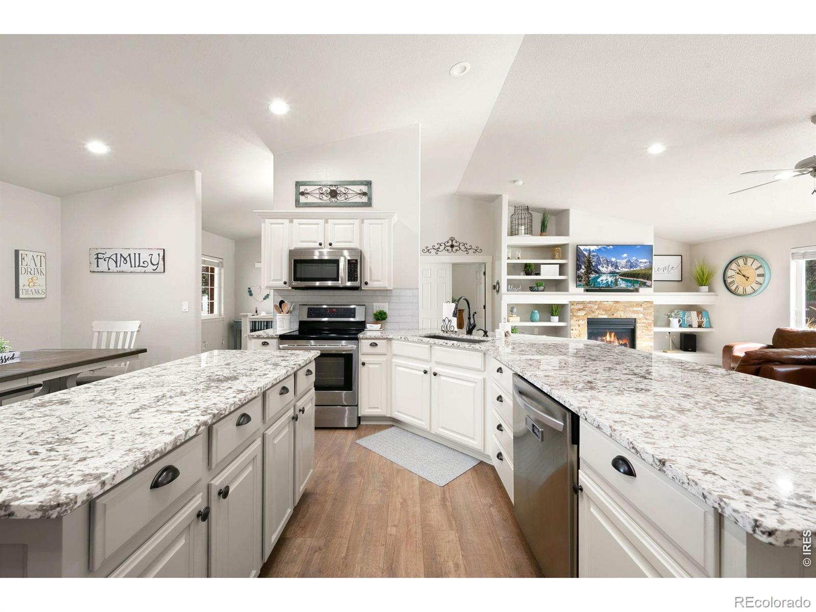 MLS Image #6 for 6306  oakwood court,loveland, Colorado