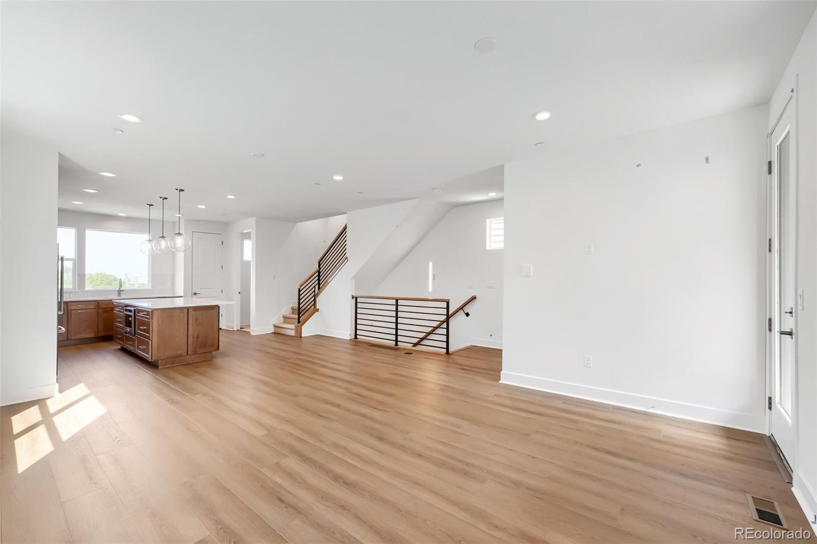 MLS Image #2 for 10991 e geddes place,centennial, Colorado