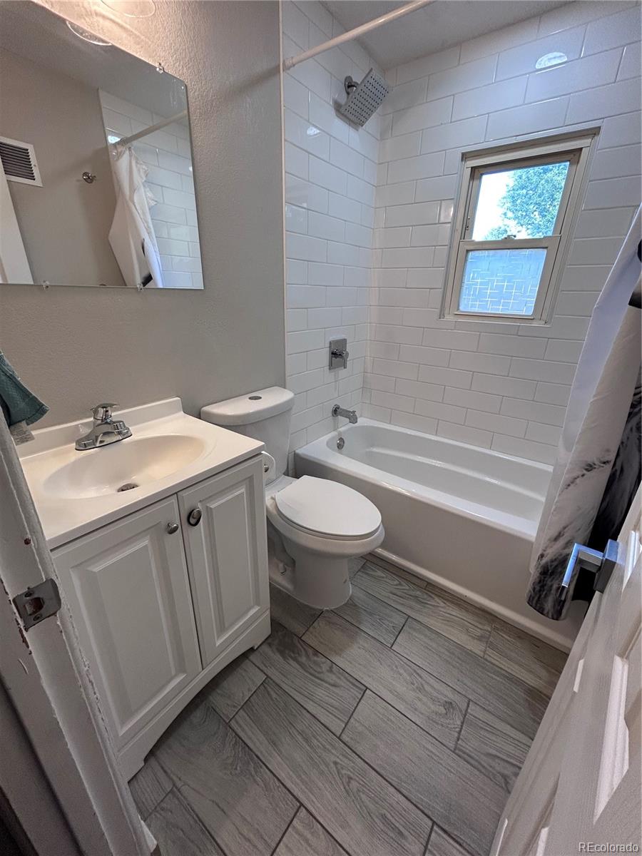 MLS Image #15 for 490  oak street,burlington, Colorado