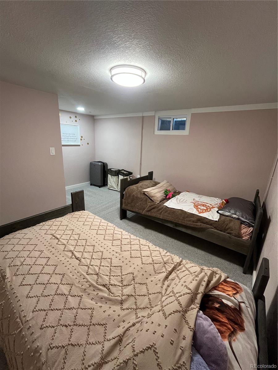 MLS Image #18 for 490  oak street,burlington, Colorado