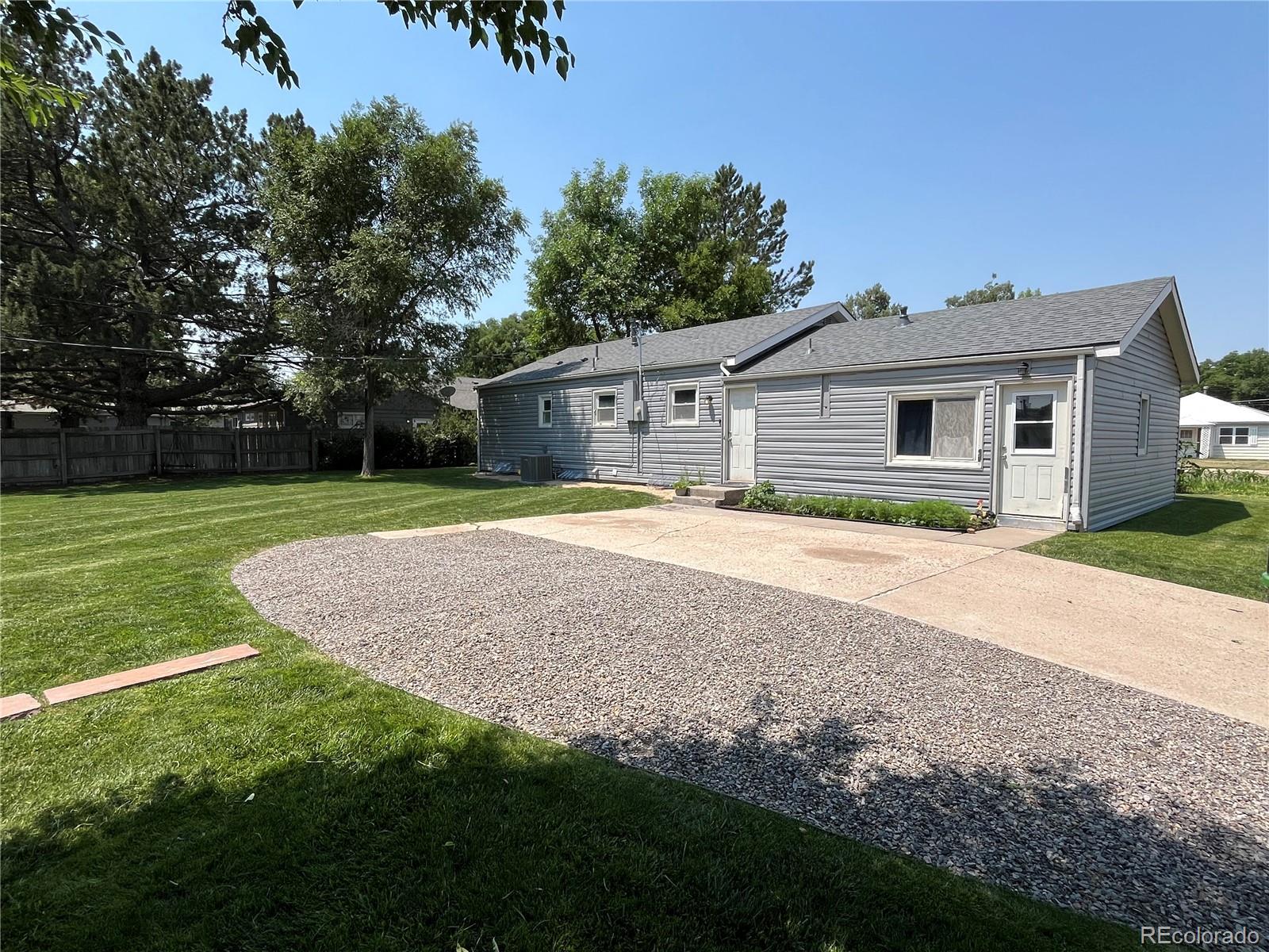 MLS Image #3 for 490  oak street,burlington, Colorado
