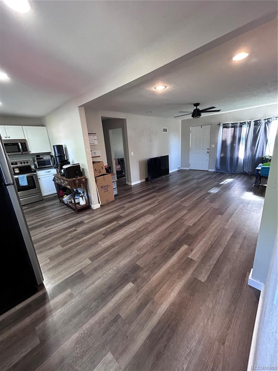 MLS Image #9 for 490  oak street,burlington, Colorado