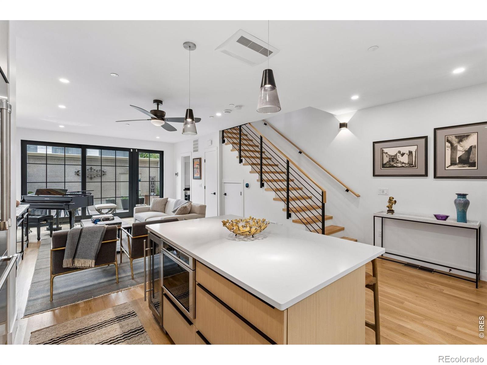MLS Image #15 for 2128  pearl street,boulder, Colorado