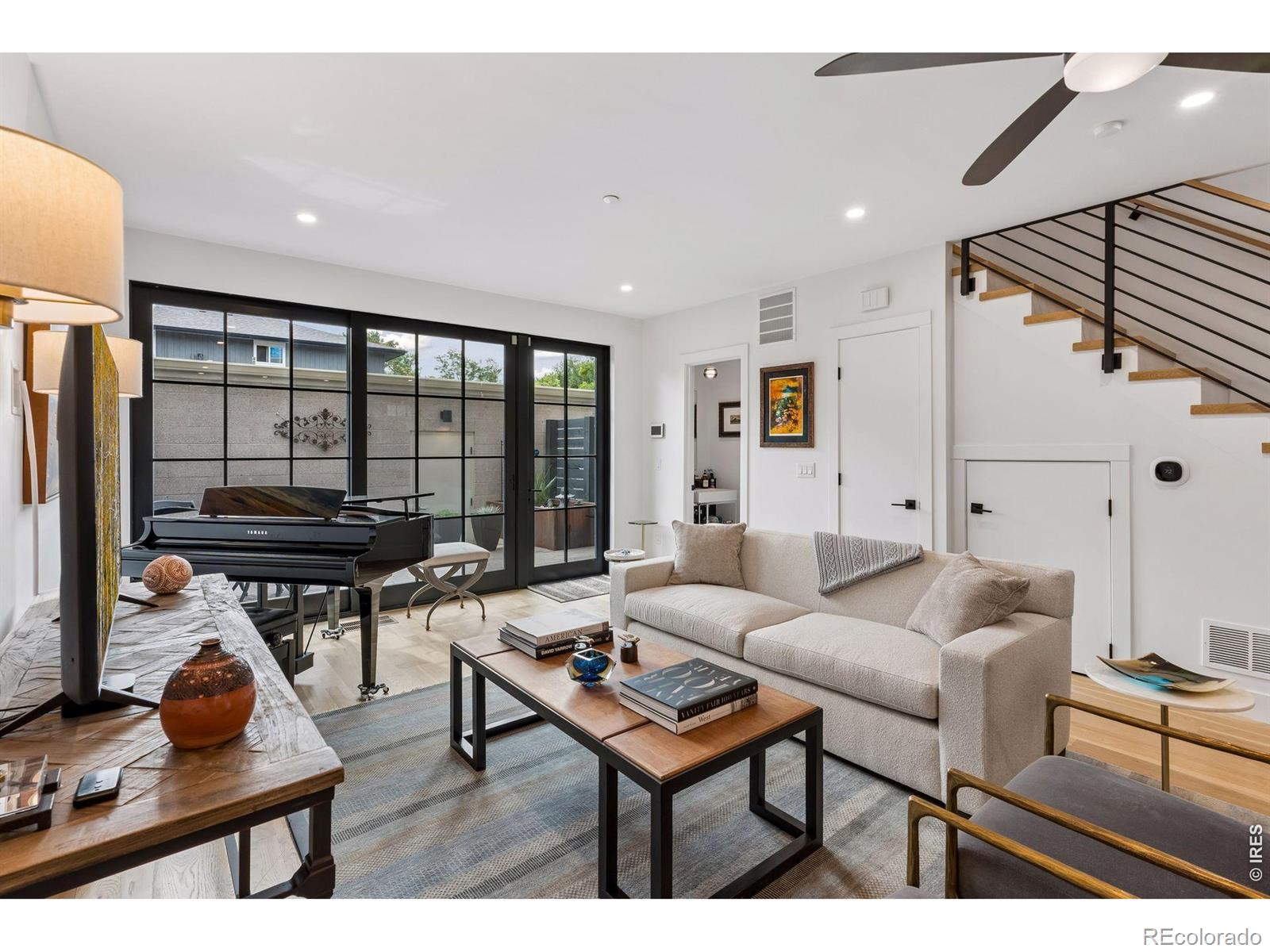 MLS Image #16 for 2128  pearl street,boulder, Colorado