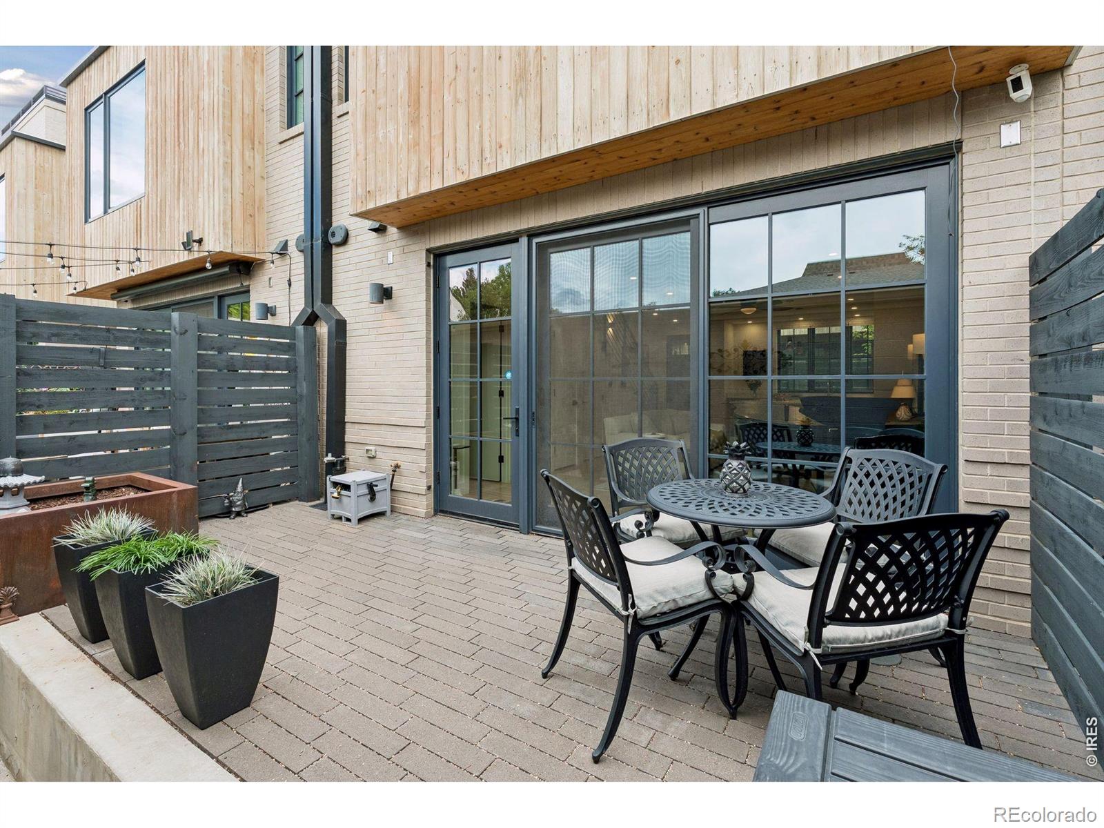 MLS Image #20 for 2128  pearl street,boulder, Colorado