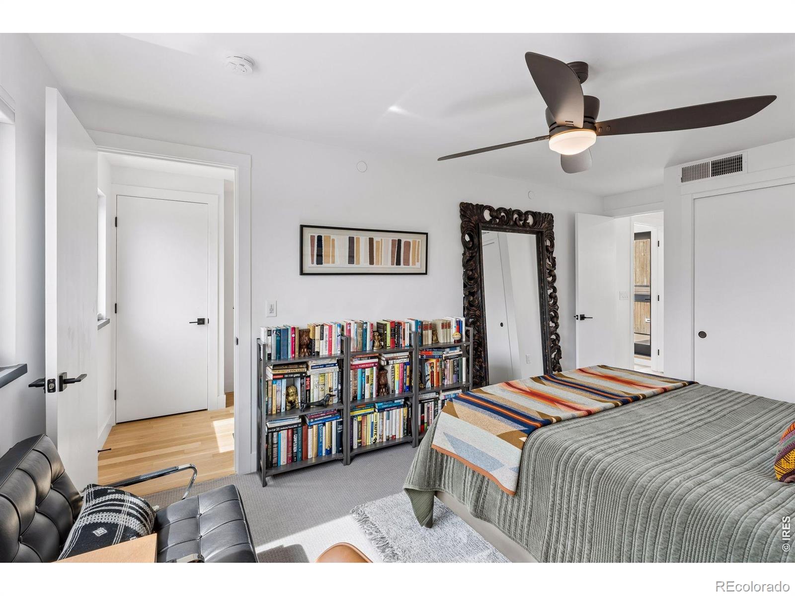 MLS Image #34 for 2128  pearl street,boulder, Colorado