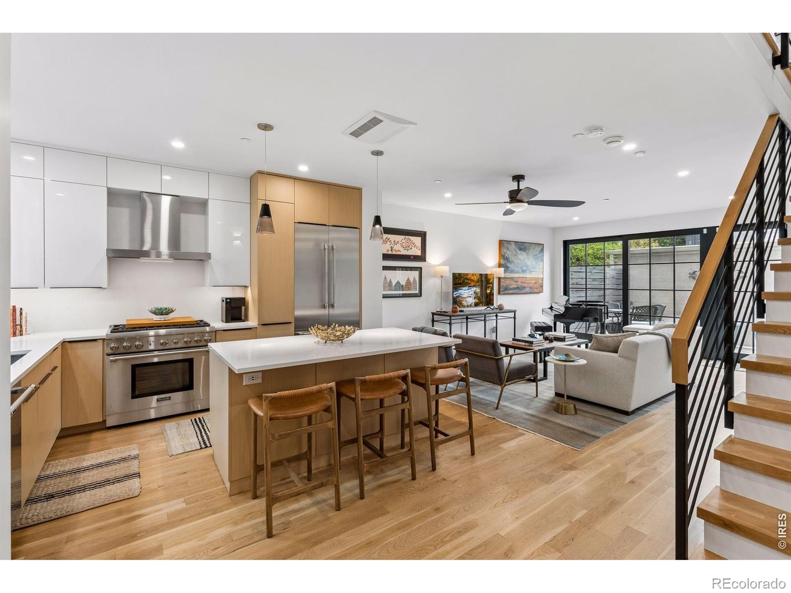 MLS Image #4 for 2128  pearl street,boulder, Colorado
