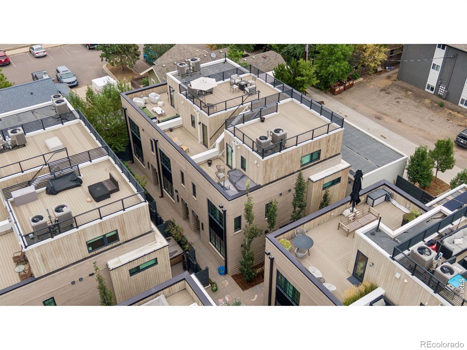 MLS Image #42 for 2128  pearl street,boulder, Colorado