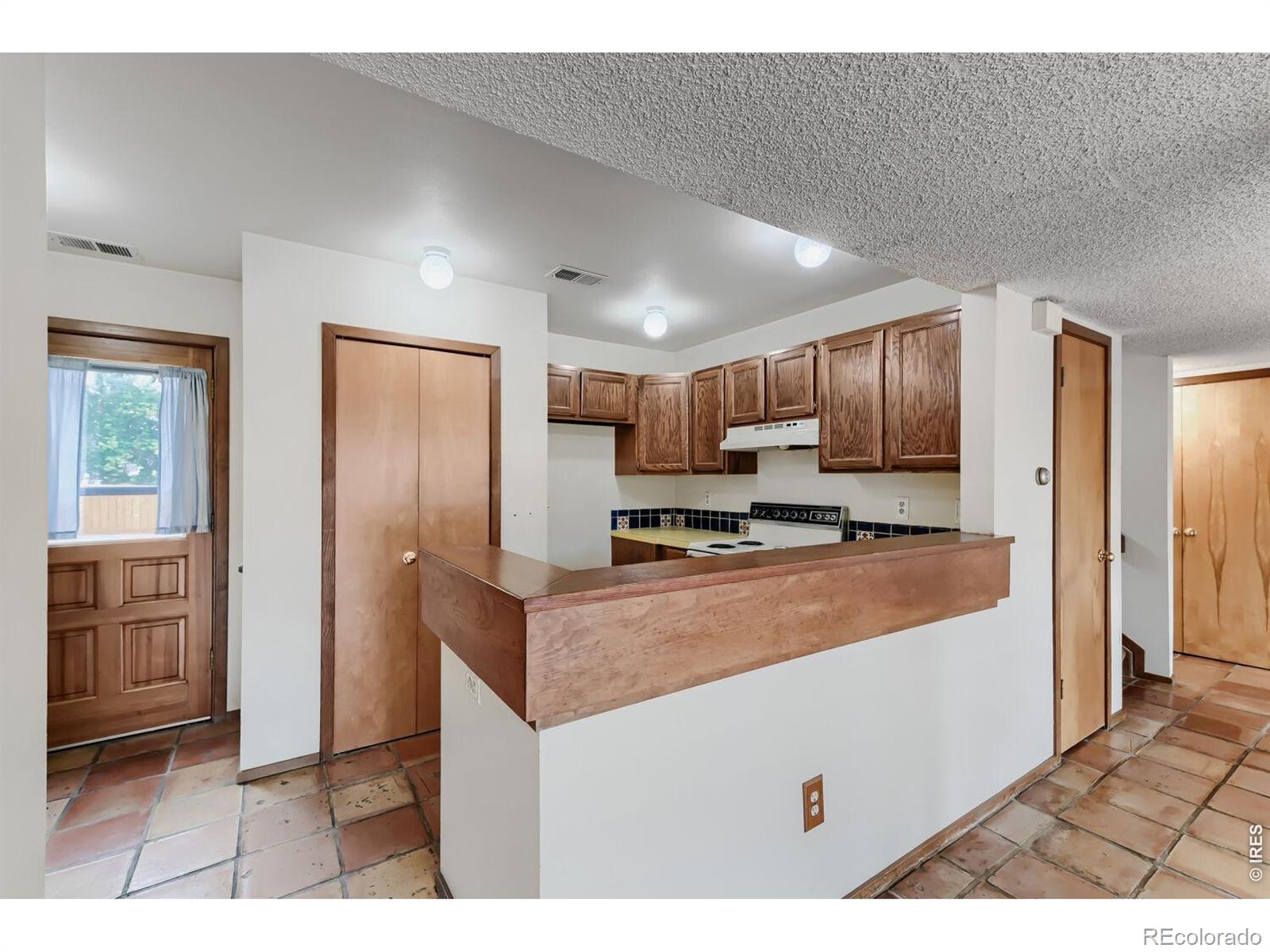 MLS Image #10 for 645  mead court,louisville, Colorado