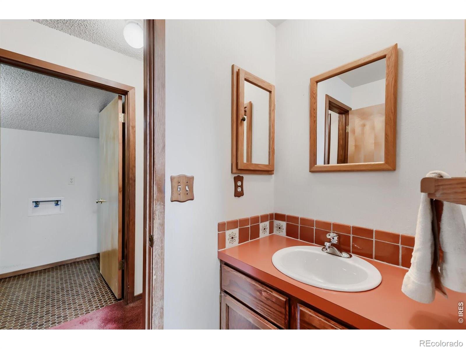 MLS Image #18 for 645  mead court,louisville, Colorado