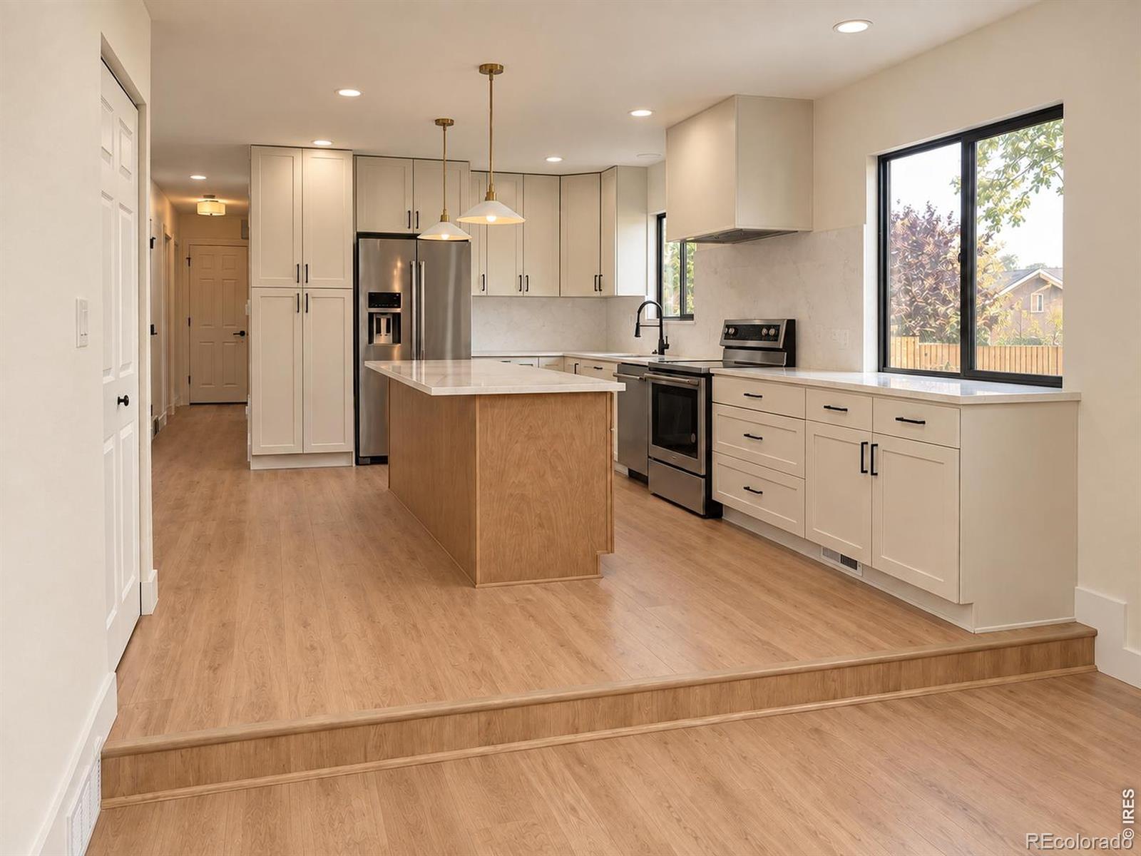MLS Image #6 for 2253  smith drive,longmont, Colorado