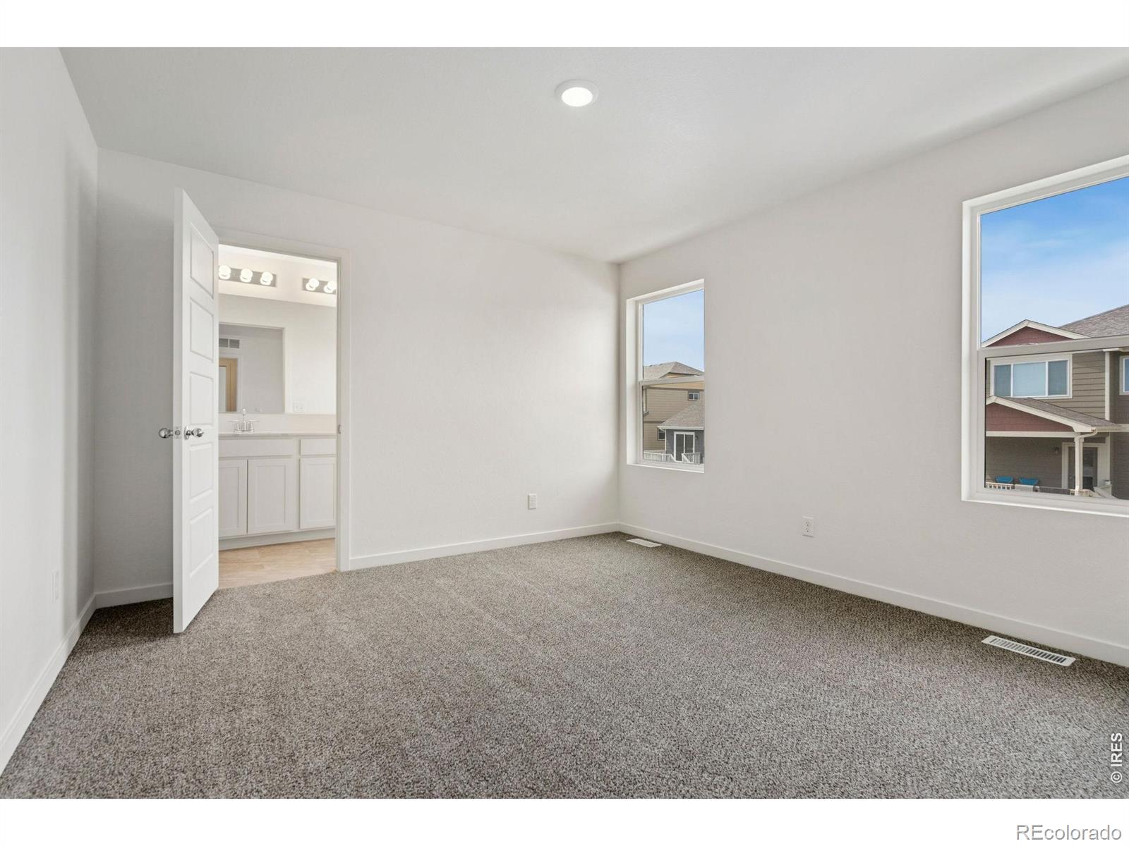 MLS Image #9 for 513  85th avenue,greeley, Colorado
