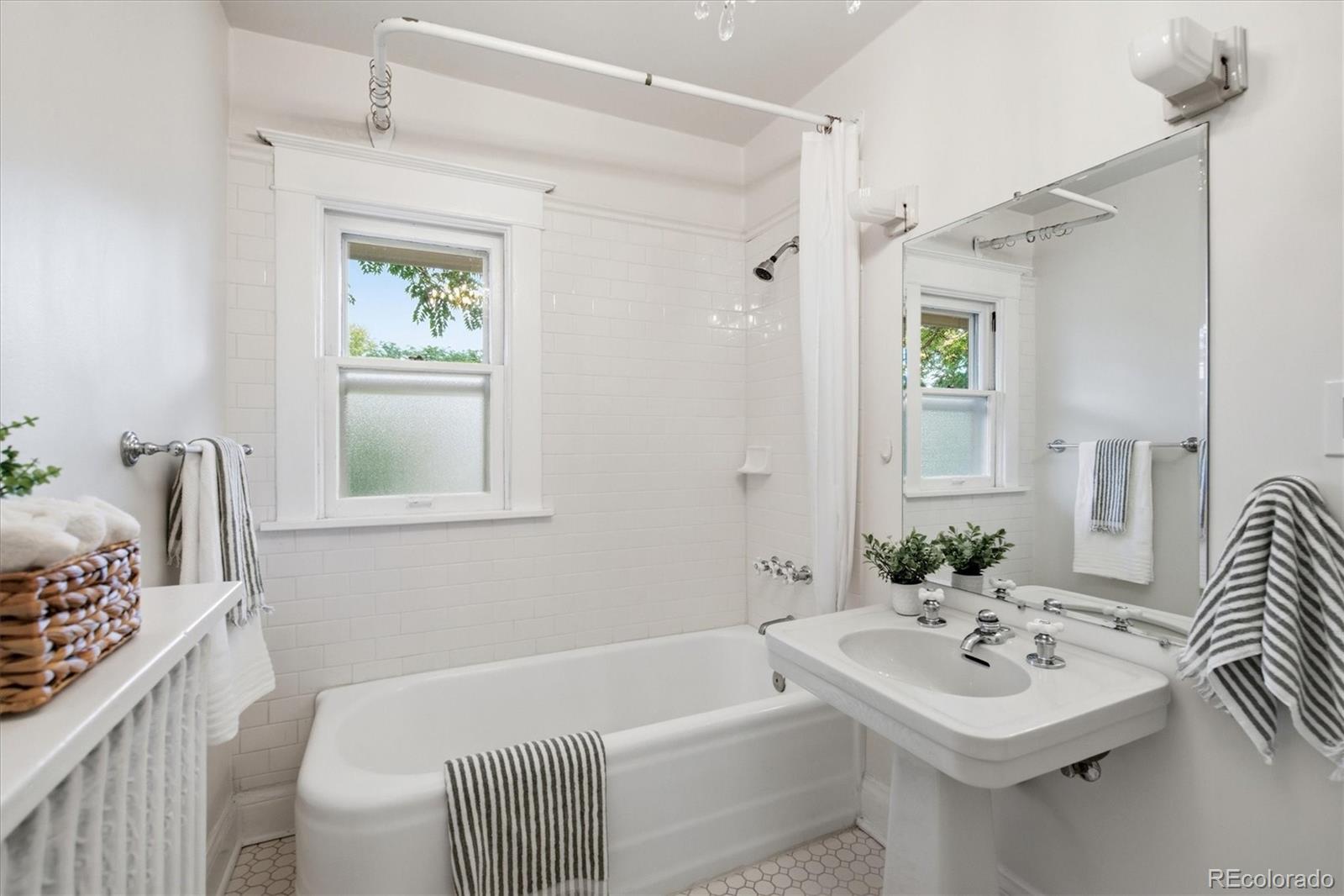 MLS Image #29 for 1660  race street,denver, Colorado