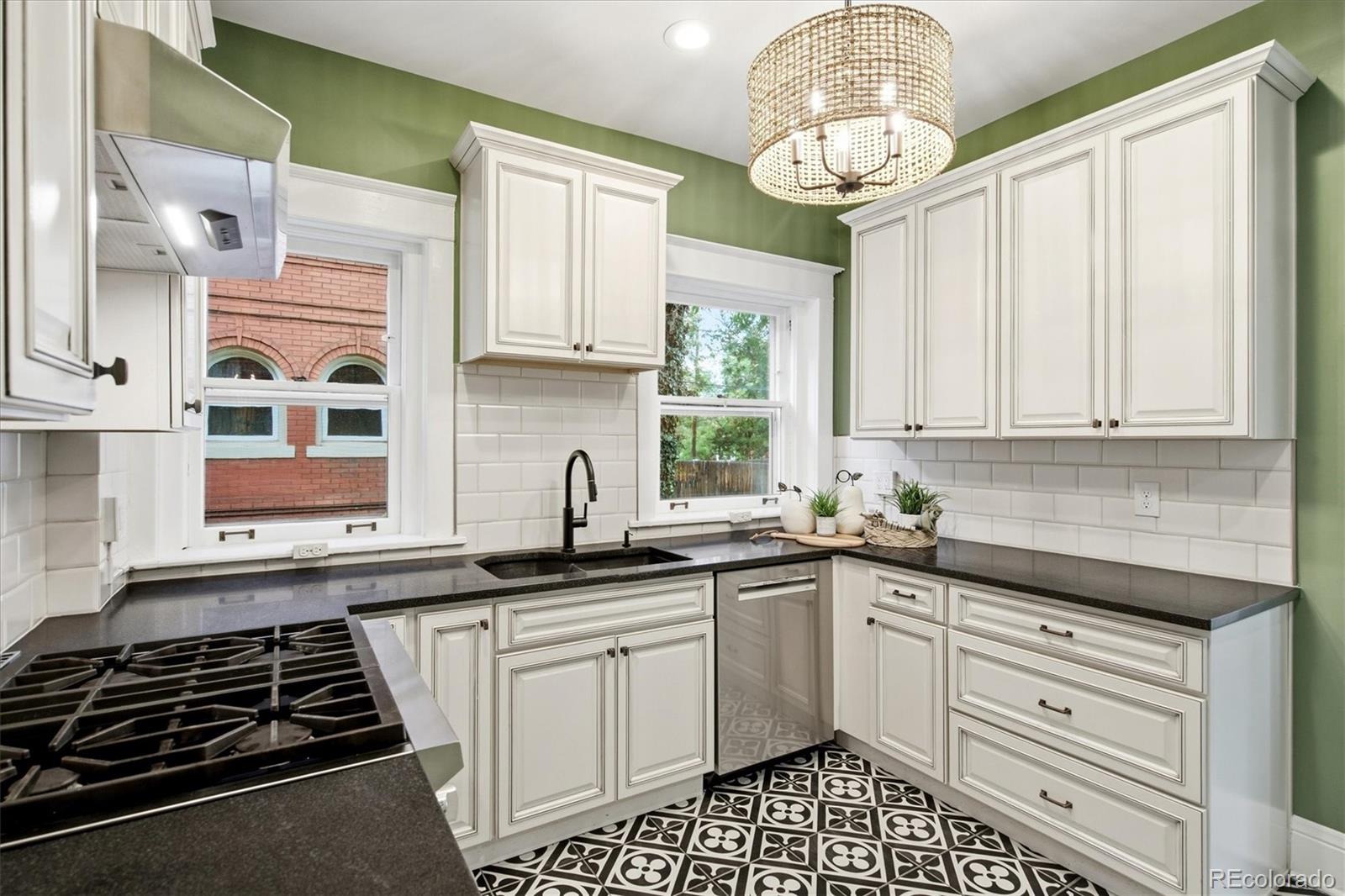 MLS Image #9 for 1660  race street,denver, Colorado