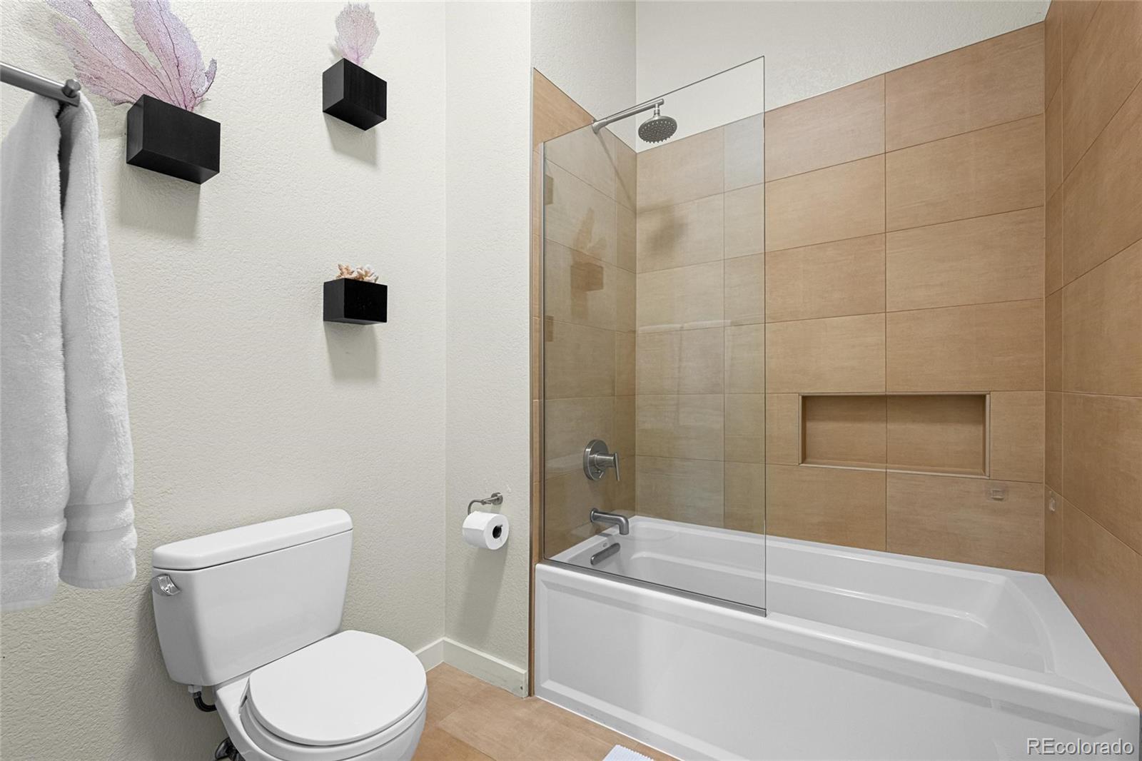 MLS Image #26 for 6462  yank court,arvada, Colorado