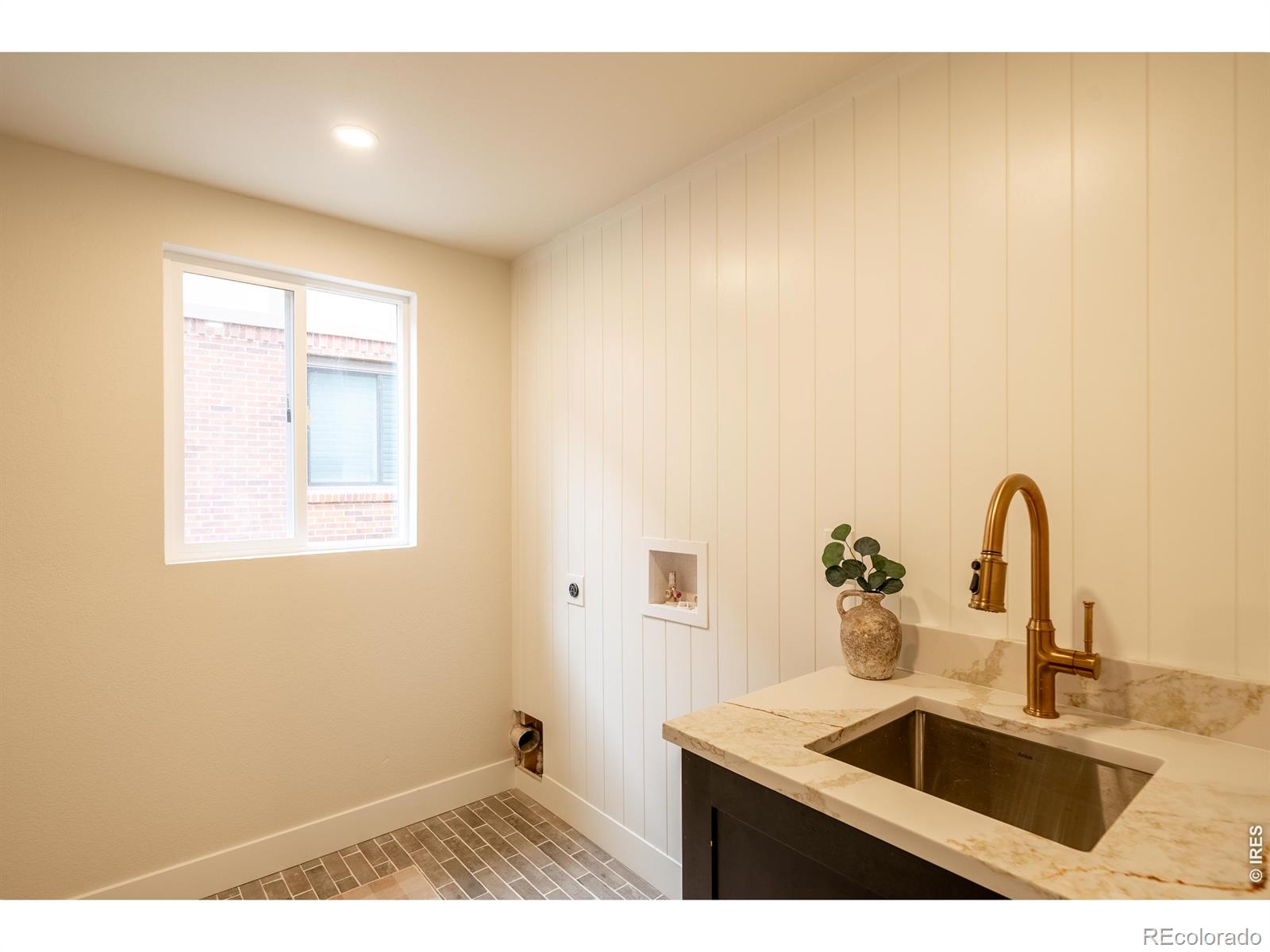 MLS Image #25 for 7706 s madison circle,centennial, Colorado