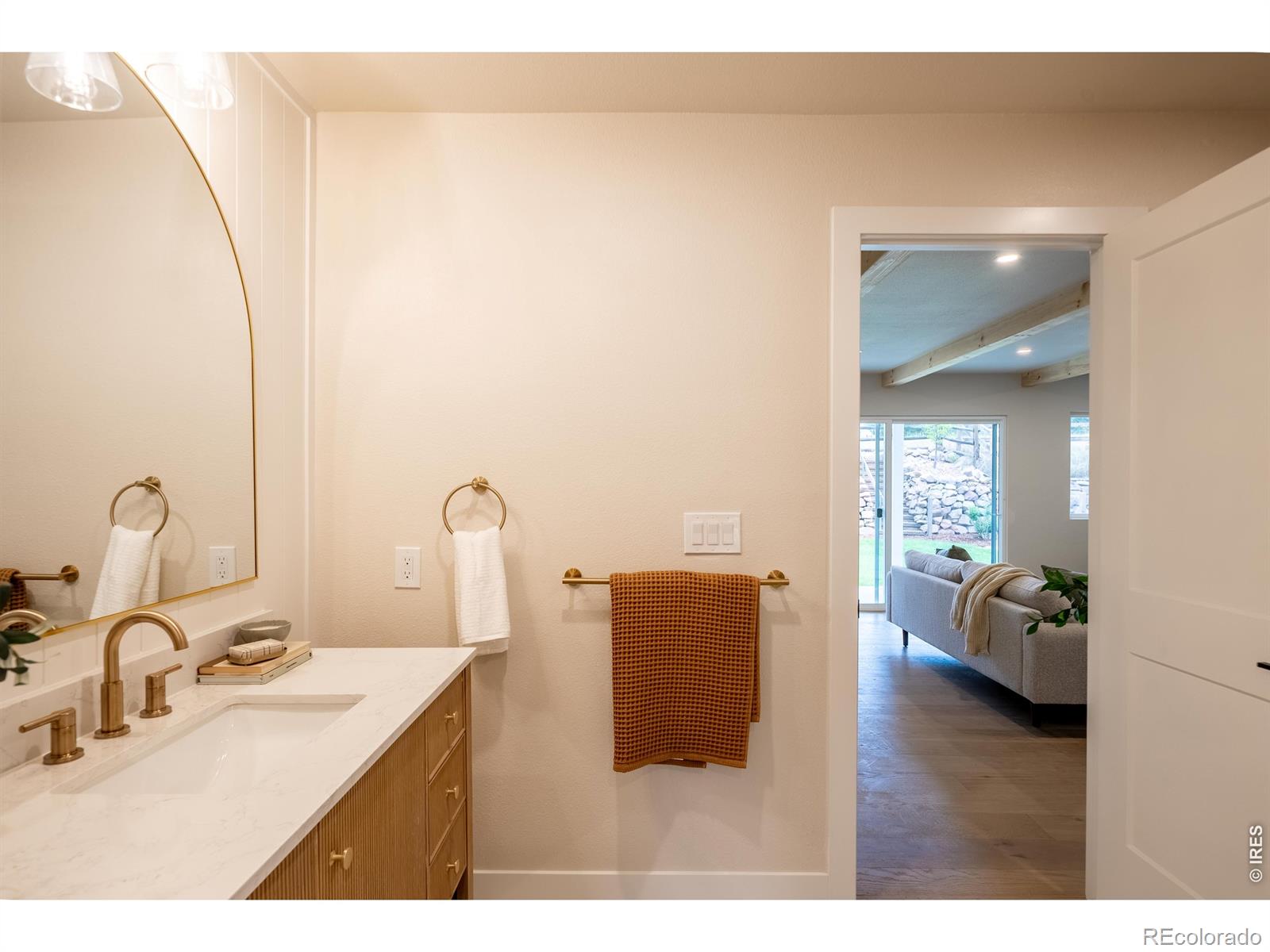 MLS Image #26 for 7706 s madison circle,centennial, Colorado