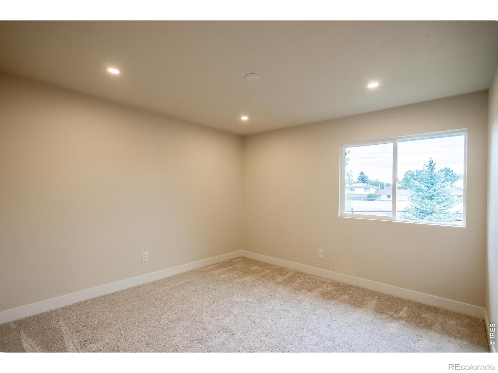 MLS Image #36 for 7706 s madison circle,centennial, Colorado