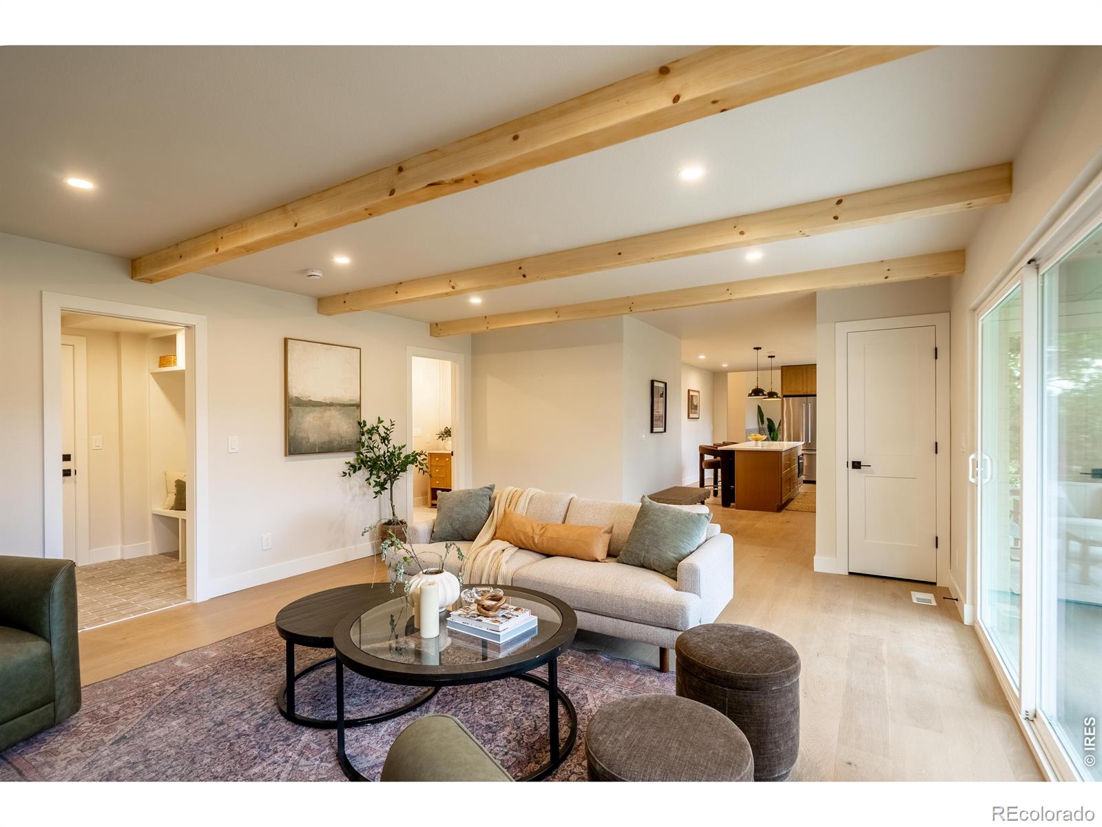 MLS Image #4 for 7706 s madison circle,centennial, Colorado
