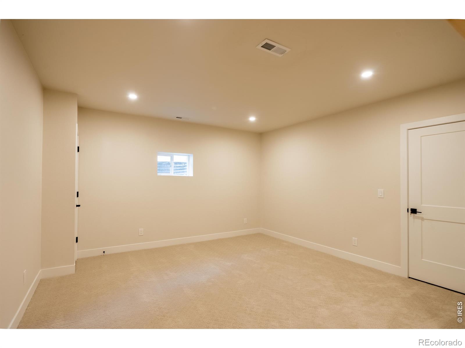 MLS Image #44 for 7706 s madison circle,centennial, Colorado