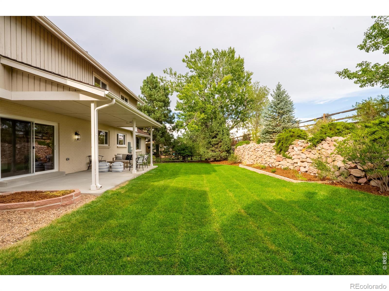 MLS Image #46 for 7706 s madison circle,centennial, Colorado