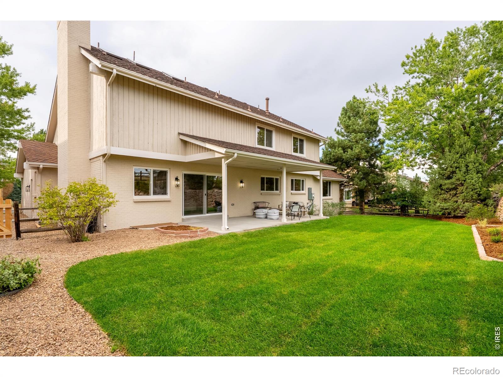 MLS Image #48 for 7706 s madison circle,centennial, Colorado