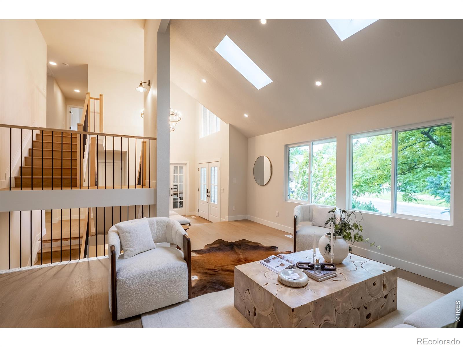 MLS Image #5 for 7706 s madison circle,centennial, Colorado